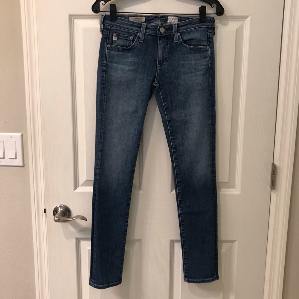 AG The Stilt Cigarette Jeans 4 Years Dreamer 26